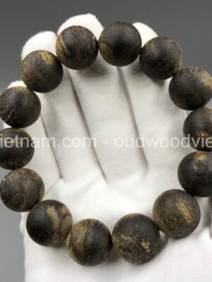 Vietnam Sink Agarwood Bead Bracelet 1