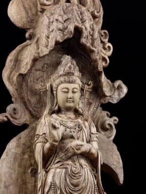 Bodhisattva Statue Moonlight Agarwood